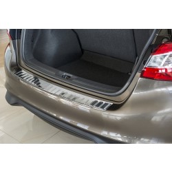 Kryt prahu zadných dverí Nissan Pulsar