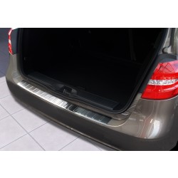 Kryt prahu zadných dverí Mercedes B Class W246