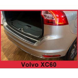 Kryt prahu zadných dverí Volvo XC60 - čierny grafit