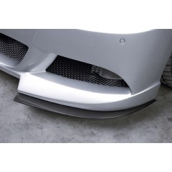 Rieger lipa pod predný nárazník Rieger pro BMW rad 3 E90, E91 sedan, touring pred faceliftom, 03/05-08/08, 08/05-08/08, plast ABS s povrchovou úpravou Carbon-Look, pod predný nárazník Rieger obj. kód Y 00053402/10/11/12